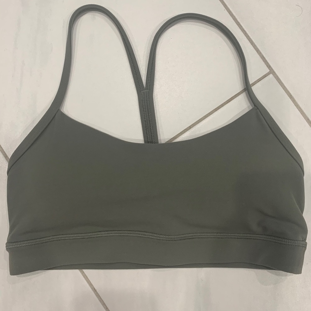 **SOLD***Lululemon Grey Sage Flow Y Bra 6